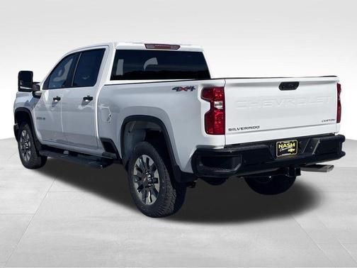 2026 Chevrolet Silverado 2500 Custom