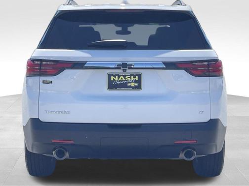 Summit White 2023 Chevrolet Traverse LT Cloth