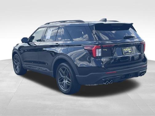 Black Metallic 2025 Ford Explorer ST 4WD