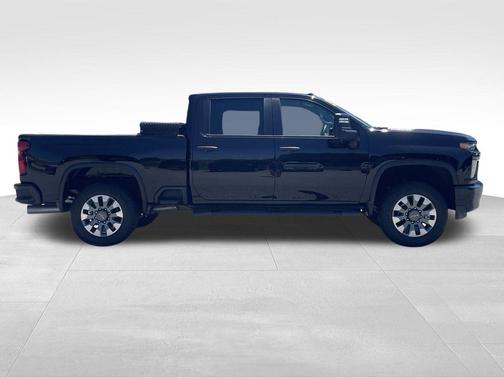 Black 2023 Chevrolet Silverado 2500 Custom