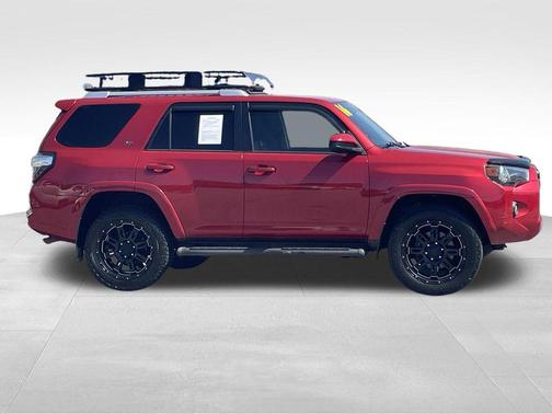 Barcelona Red Metallic 2016 Toyota 4Runner SR5