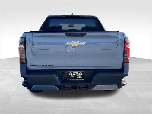 2025 Chevrolet Silverado EV LT