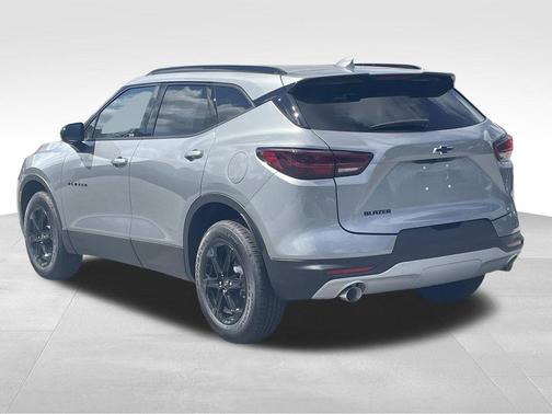 Sterling Gray Metallic 2026 Chevrolet Blazer 2LT