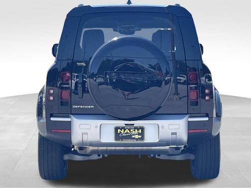 Santorini Black Metallic 2024 Land Rover Defender 110 P300