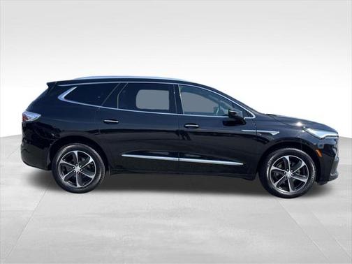 2022 Buick Enclave FWD Essence