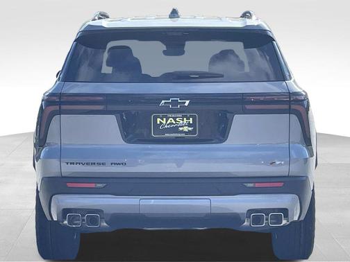 Sterling Gray Metallic 2026 Chevrolet Traverse AWD Z71