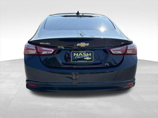 2021 Chevrolet Malibu FWD LT