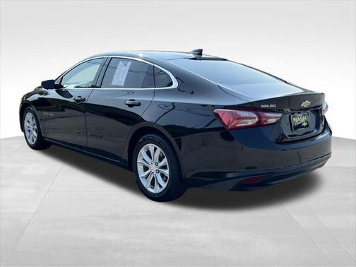 2021 Chevrolet Malibu FWD LT