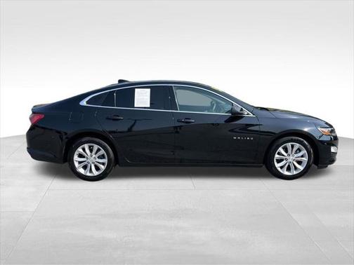 2021 Chevrolet Malibu FWD LT