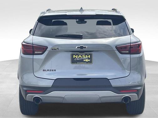Sterling Gray Metallic 2024 Chevrolet Blazer 3LT