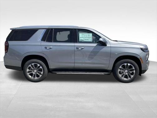 2025 Chevrolet Tahoe LS