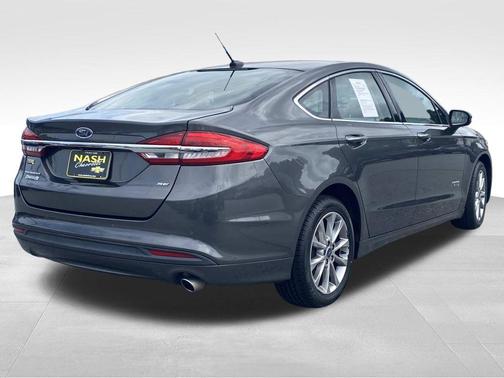 2018 Ford Fusion Energi SE Luxury