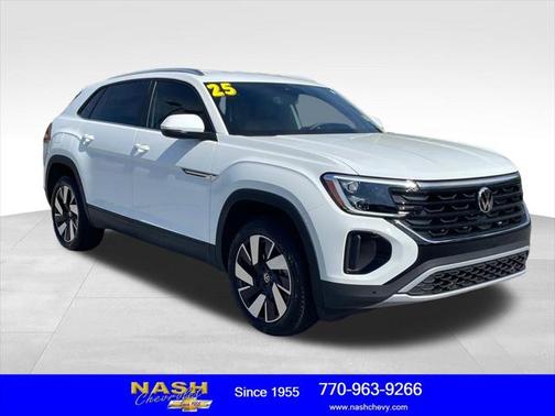 2025 Volkswagen Atlas Cross Sport 2.0T SE w/Technology