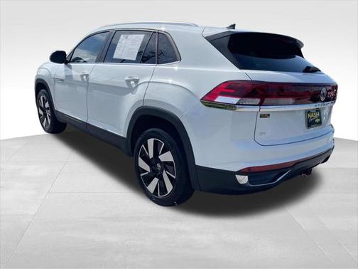 2025 Volkswagen Atlas Cross Sport 2.0T SE w/Technology