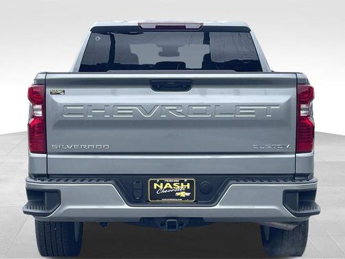 Sterling Gray Metallic 2026 Chevrolet Silverado 1500 Custom