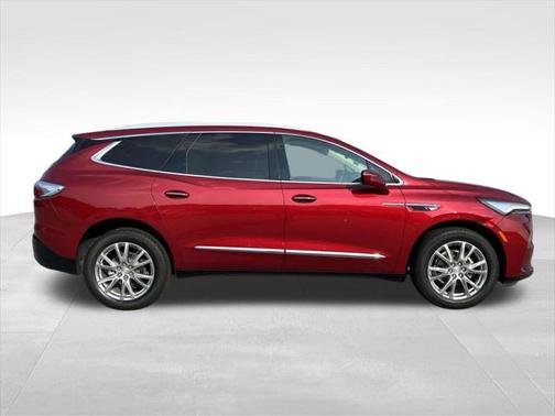2022 Buick Enclave FWD Essence