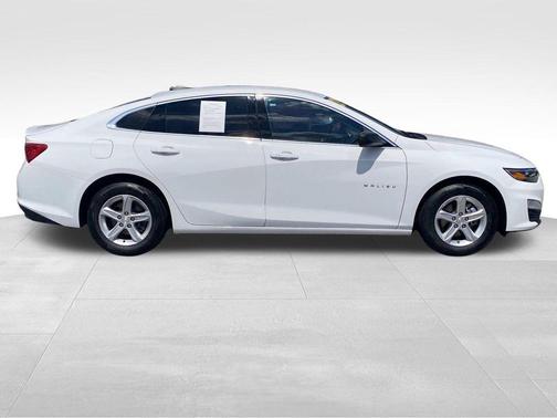 2022 Chevrolet Malibu 1LS