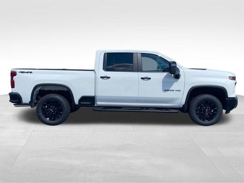 2025 Chevrolet Silverado 2500 Custom