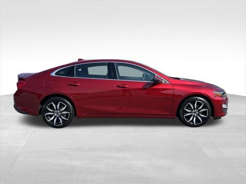 2023 Chevrolet Malibu FWD RS