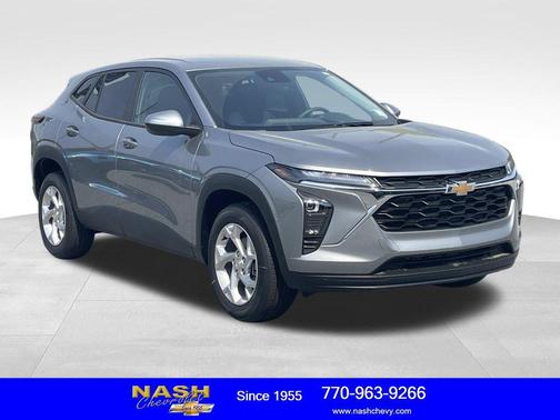 Sterling Gray Metallic 2026 Chevrolet Trax LS