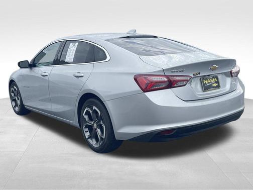 2022 Chevrolet Malibu FWD LT