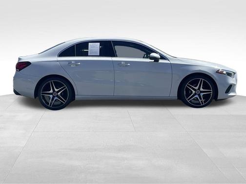 Digital White Pearl Metallic 2020 Mercedes-Benz A-Class 4MATIC
