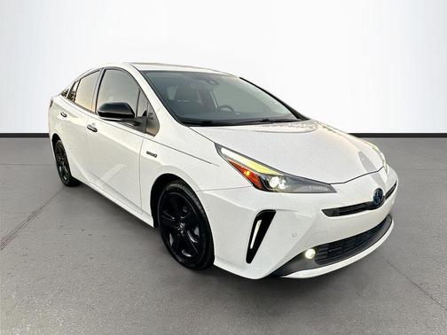 2022 Toyota Prius L