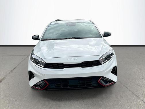 Snow White Pearl 2024 Kia Forte GT-Line