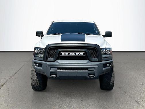 Bright White Clearcoat 2019 RAM 1500 Classic Warlock Crew Cab 4x2 5'7' Box