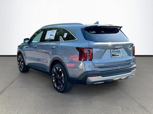 2025 Kia Sorento SX
