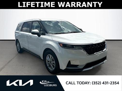 2024 Kia Carnival LX