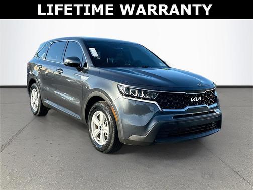 2023 Kia Sorento LX