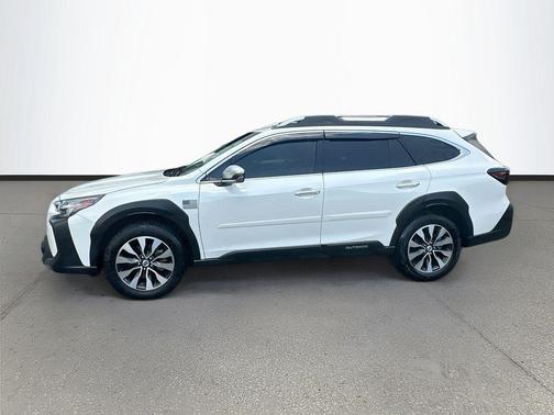 Crystal White Pearl 2025 Subaru Outback Touring XT