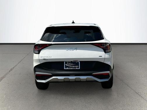 Snow White Pearl 2025 Kia Sportage Hybrid LX