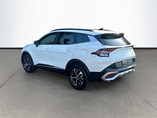 Snow White Pearl 2025 Kia Sportage Hybrid EX
