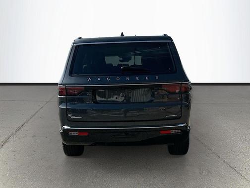 2022 Jeep Wagoneer Series III 4x4