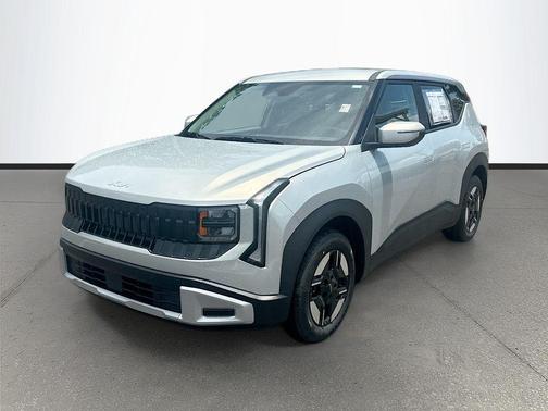 Ivory 2027 Kia Seltos LX