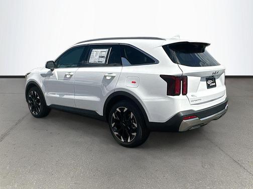 White Pearl 2026 Kia Sorento EX