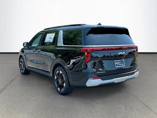 2025 Kia Carnival EX