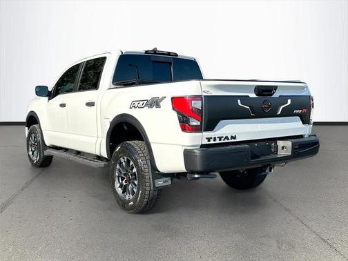 2024 Nissan Titan PRO-4X