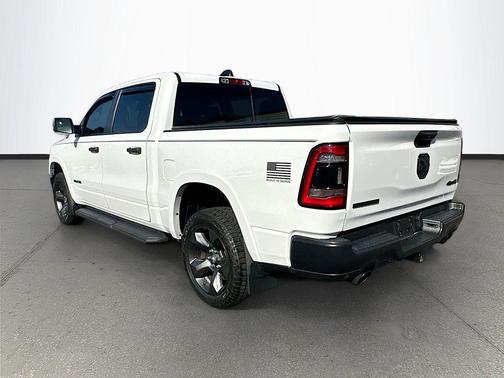 Bright White Clearcoat 2023 RAM 1500 Big Horn/Lone Star