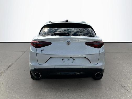 2018 Alfa Romeo Stelvio Ti Sport