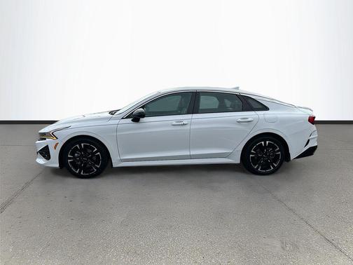 Glacial White Pearl 2022 Kia K5 GT-Line