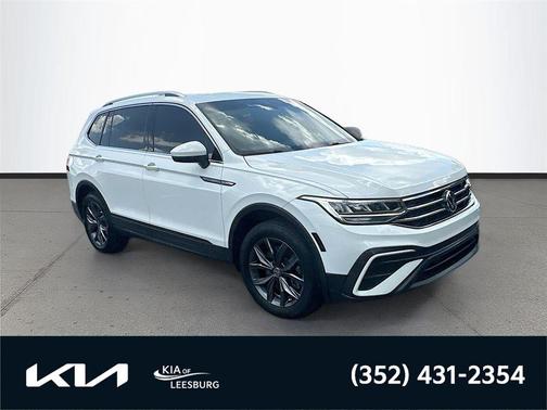 Pure White 2022 Volkswagen Tiguan 2.0T SE