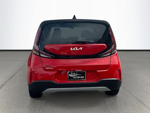 Inferno Red 2024 Kia Soul LX