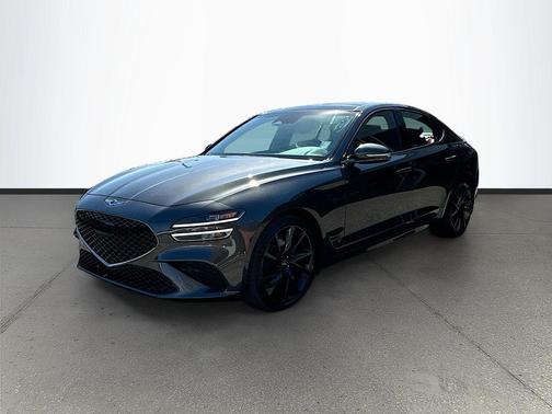 2023 Genesis G70 2.0T RWD