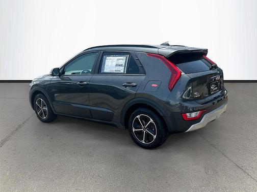 Interstellar Gr 2026 Kia Niro EX