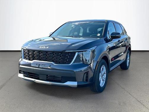 2025 Kia Sorento LX