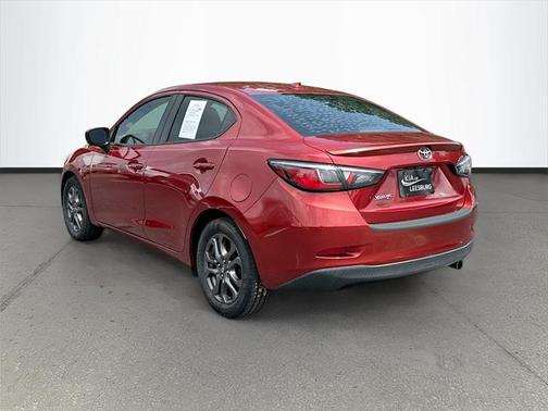 2019 Toyota Yaris Sedan LE