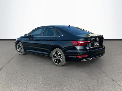 Deep Black Pearl 2021 Volkswagen Jetta 1.4T SEL Premium